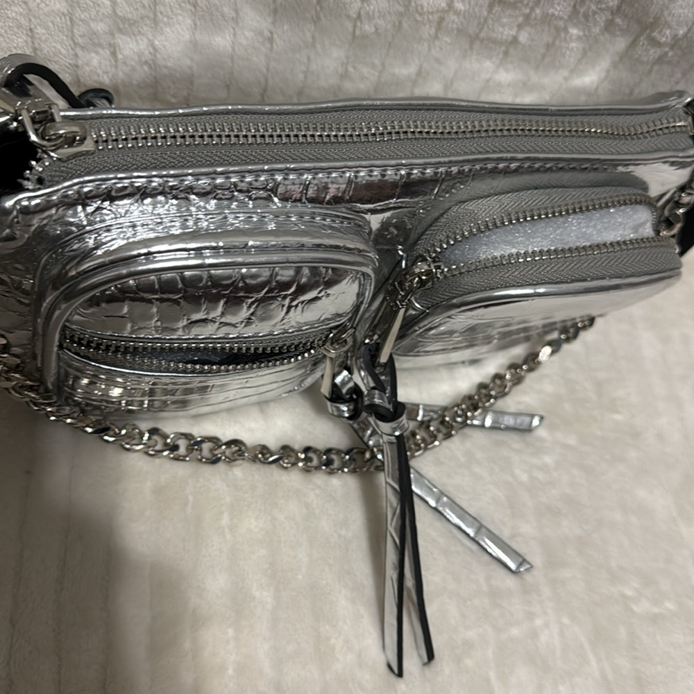 Aldo Silver Metallic Multi Purpose Crossbody Bag - Picture 5 of 11